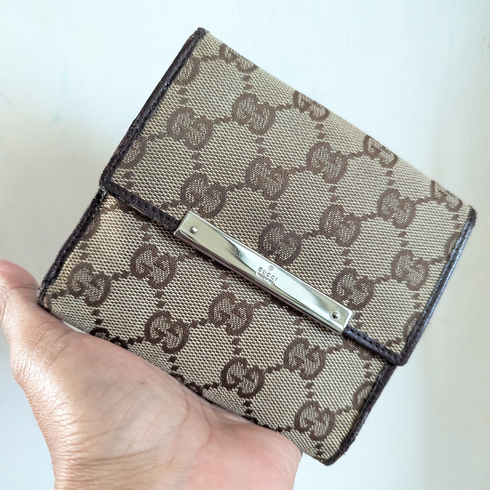 Gucci Beige and Brown Wallet